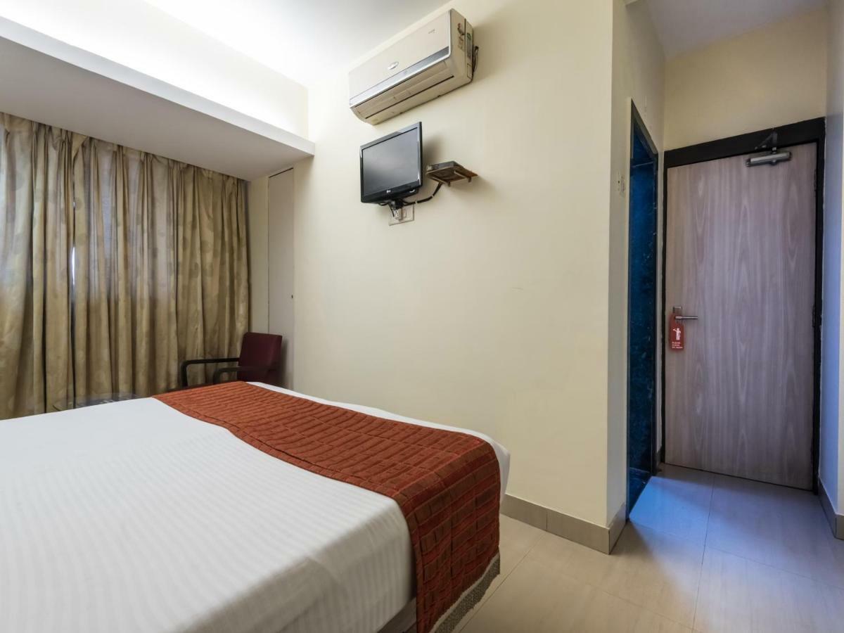 Oyo 3287 Hotel Mansarovar Navi Mumbai Exterior photo